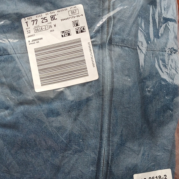 Perfect For Those In Between Days 3X (24W) Plus Size Cotton Zip-Up Hoodie - Picture 5 of 7